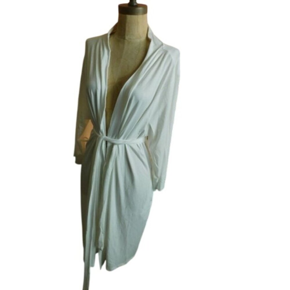 Moon Night Size 1X Plus Size White Soft Tie Belted 3/4 Sleeve Robe NWT - Picture 2 of 2